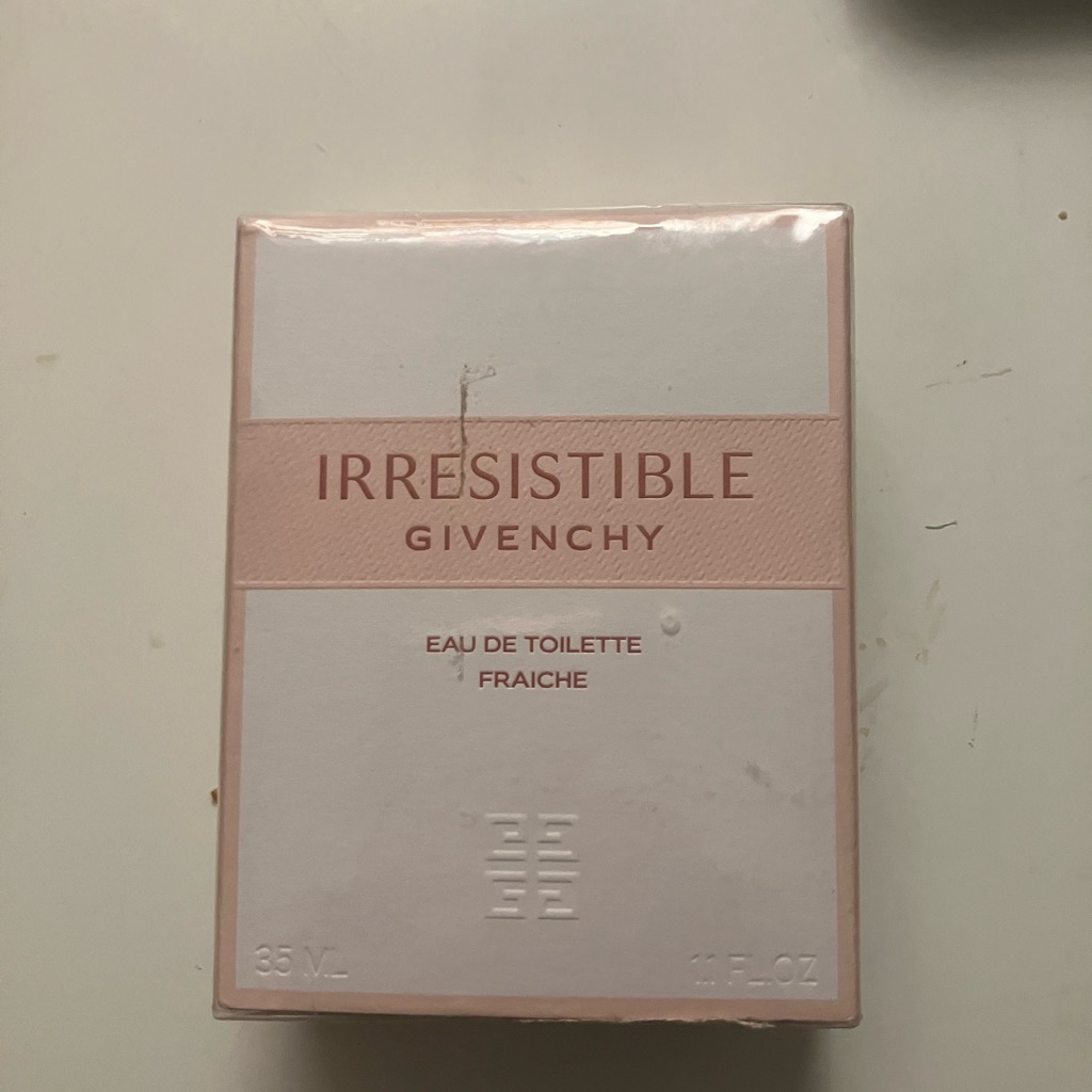 Givenchy Irresistible Eau De Toilette